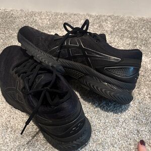 ASICS Women’s Nimbus 22 Black Running Shoes